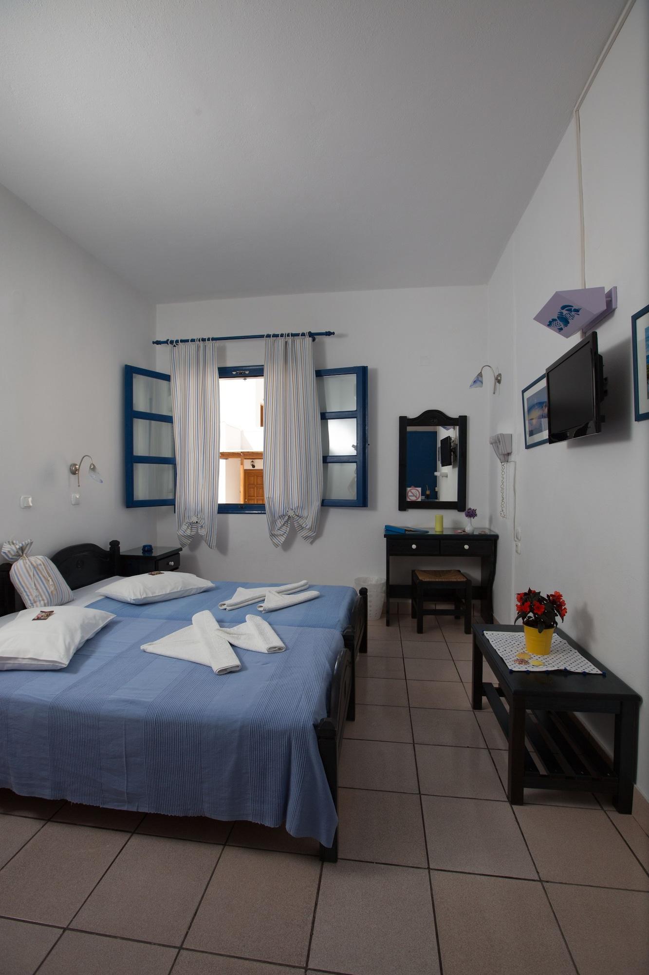 Dilion Hotel Parikia  Exterior photo
