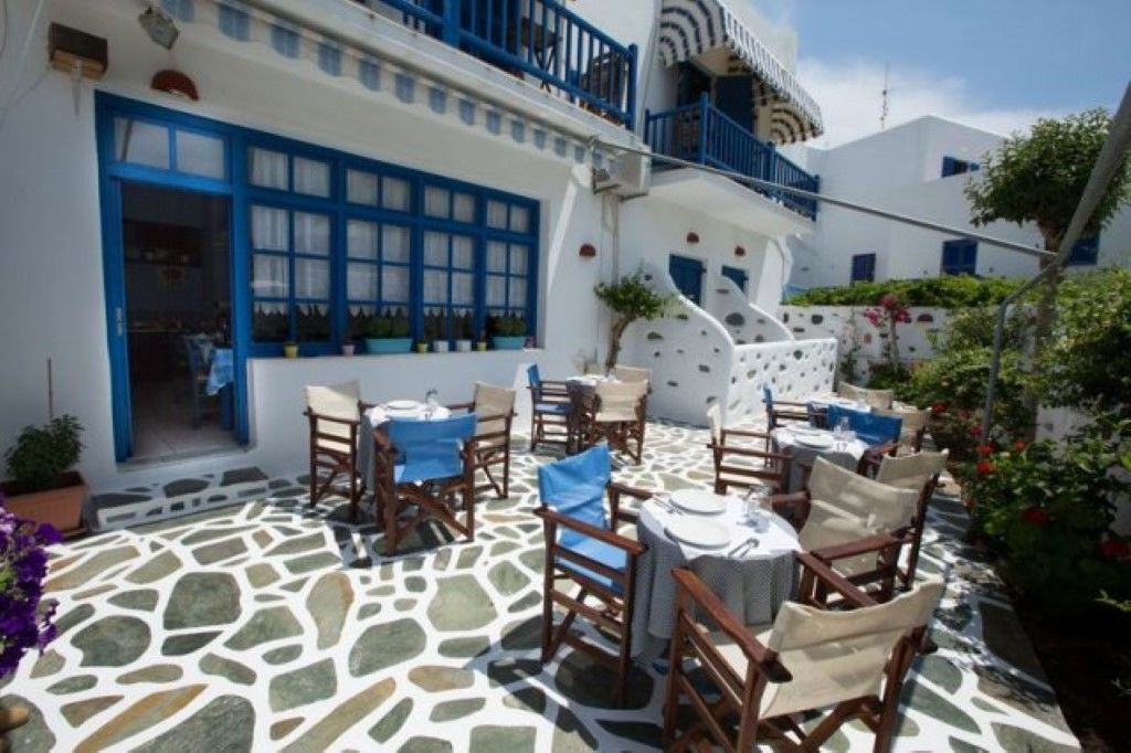 Dilion Hotel Parikia  Exterior photo